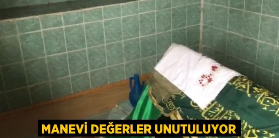 Manevi değerler unutuluyor