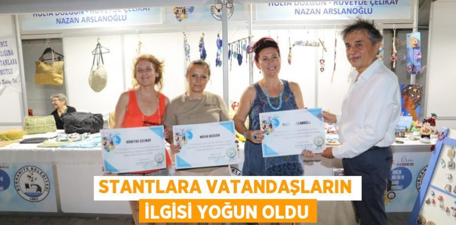 Stantlara vatandaşların ilgisi yoğun oldu