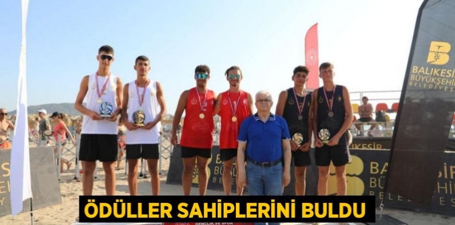 Ödüller sahiplerini buldu
